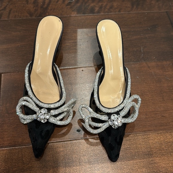 Mach & Mach Shoes - Picture 6 of 6